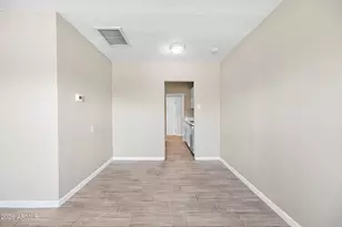 907 N 22nd Pl, Phoenix, AZ 85006 - Photo 5