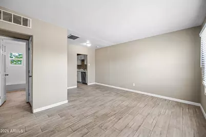 907 N 22nd Place #2, Phoenix, AZ 85006 - Photo 3
