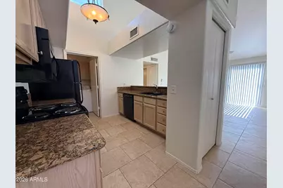 2100 W Lemon Tree Place #51, Chandler, AZ 85224 - Photo 5