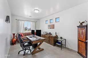 6532 E Saddlehorn Circle, Hereford, AZ 85615 - Photo 17