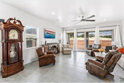 6532 E Saddlehorn Circle, Hereford, AZ 85615 - Photo 11