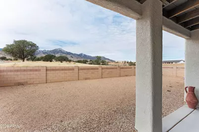 6532 E Saddlehorn Circle, Hereford, AZ 85615 - Photo 15