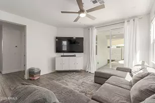 584 E Hazelnut Ln, San Tan Valley, AZ 85140 - Photo 7