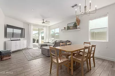 584 E Hazelnut Lane, San Tan Valley, AZ 85140 - Photo 9