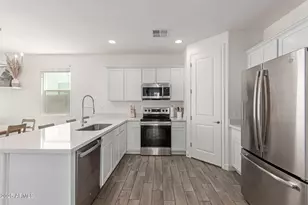 584 E Hazelnut Ln, San Tan Valley, AZ 85140 - Photo 11