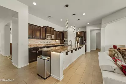 21080 N 76th Avenue, Glendale, AZ 85308 - Photo 19