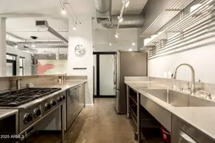 914 E Osborn Rd, Phoenix, AZ 85014 - Photo 11