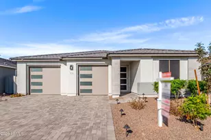 7674 W Tether Trl, Peoria, AZ 85383 - Photo 5