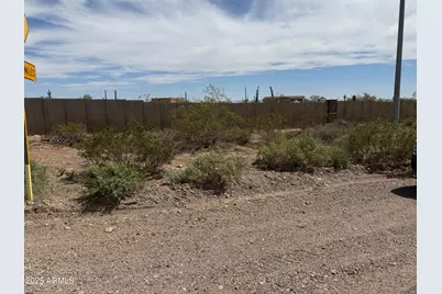 Xx00E N 253rd Avenue #-, Morristown, AZ 85342 - Photo 3