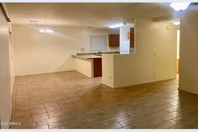 21875 W Cocopah Street, Buckeye, AZ 85326 - Photo 11