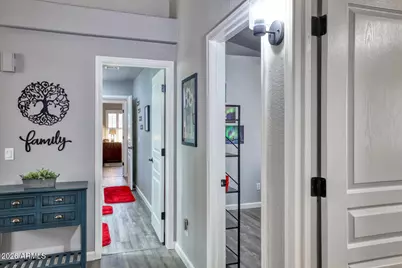 2206 E Ruby Lane, Phoenix, AZ 85024 - Photo 17