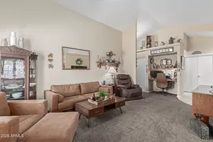 6319 W Mercer Ln, Glendale, AZ 85304 - Photo 9