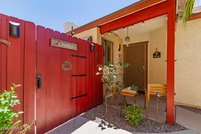 6319 W Mercer Lane, Glendale, AZ 85304 - Photo 3