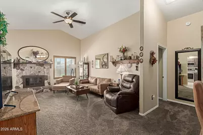 6319 W Mercer Lane, Glendale, AZ 85304 - Photo 5