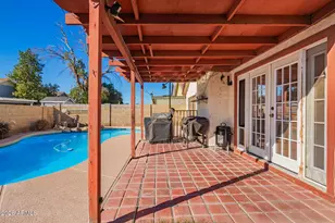 6319 W Mercer Ln, Glendale, AZ 85304 - Photo 29