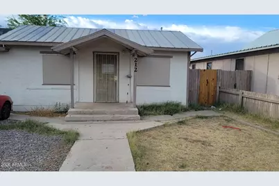 214 E Centre Avenue, Buckeye, AZ 85326 - Photo 3