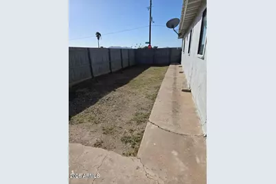 214 E Centre Avenue, Buckeye, AZ 85326 - Photo 9