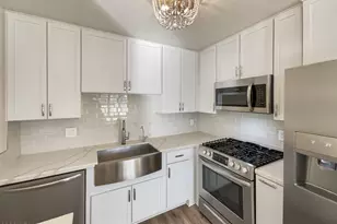 7626 E Catalina Dr, Scottsdale, AZ 85251 - Photo 3