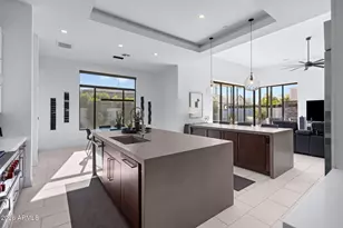 2725 E King Bird Dr, Gilbert, AZ 85297 - Photo 11