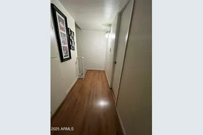 5212 N 42nd Lane, Phoenix, AZ 85019 - Photo 9