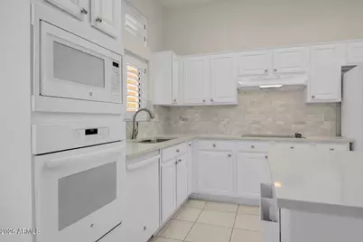 13729 W Robertson Drive, Sun City West, AZ 85375 - Photo 11