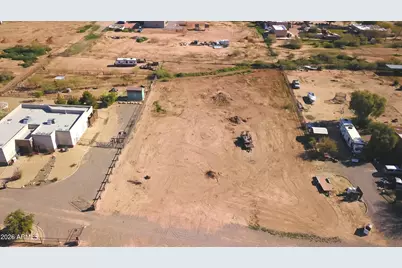 Xxx N 252nd Drive #-, Wittmann, AZ 85361 - Photo 5