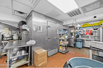 5828 W Indian School Road, Phoenix, AZ 85031 - Photo 23