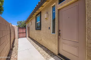 7665 W Fetlock Trail, Peoria, AZ 85383 - Photo 19