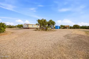 690 Stanford Dr, Concho, AZ 85924 - Photo 3