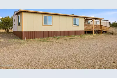 690 Stanford Drive, Concho, AZ 85924 - Photo 1