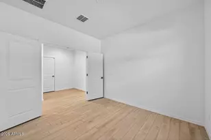 25304 N 165th Ln, Surprise, AZ 85387 - Photo 13
