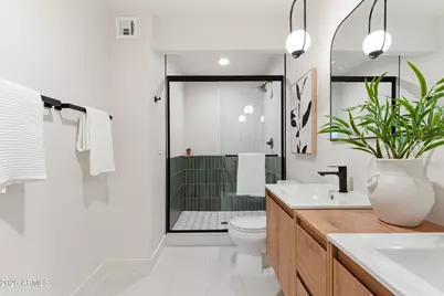 3415 N 36th Street #3, Phoenix, AZ 85018 - Photo 3