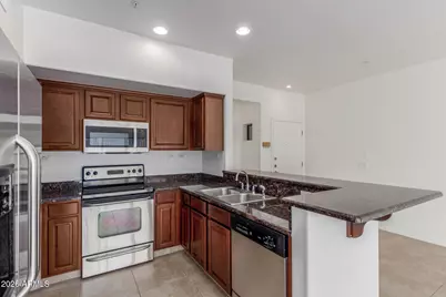 20660 N 40th Street #1172, Phoenix, AZ 85050 - Photo 3