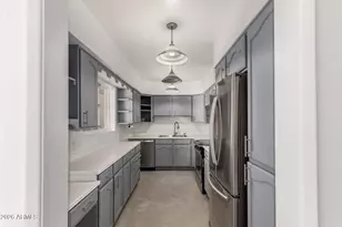 3655 N 5th Ave, Phoenix, AZ 85013 - Photo 9