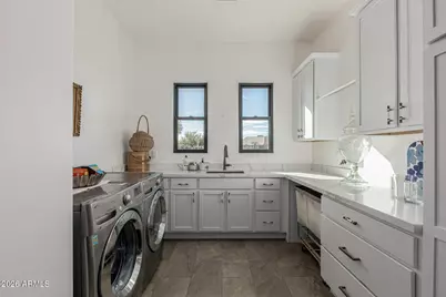 31210 N 68th Street, Cave Creek, AZ 85331 - Photo 17