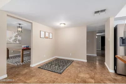 2424 W Portobello Avenue, Mesa, AZ 85202 - Photo 3