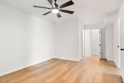 10816 W Kelso Drive, Sun City, AZ 85351 - Photo 25