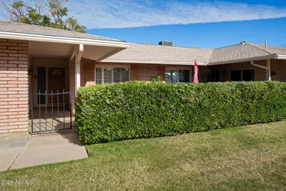 10816 W Kelso Drive, Sun City, AZ 85351 - Photo 3