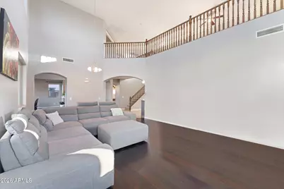 17858 W Dahlia Drive, Surprise, AZ 85388 - Photo 5