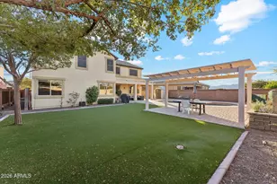 17858 W Dahlia Dr, Surprise, AZ 85388 - Photo 19