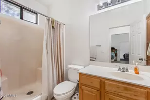 1425 S Lindsay Rd, Mesa, AZ 85204 - Photo 15