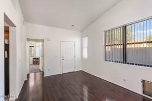 1425 S Lindsay Rd, Mesa, AZ 85204 - Photo 3