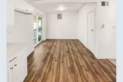 4218 N 49th Drive, Phoenix, AZ 85031 - Photo 11