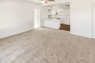 4218 N 49th Dr, Phoenix, AZ 85031 - Photo 15