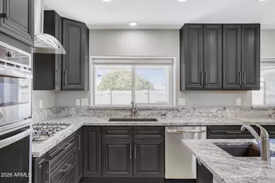 10810 W Sarabande Circle, Sun City, AZ 85351 - Photo 15