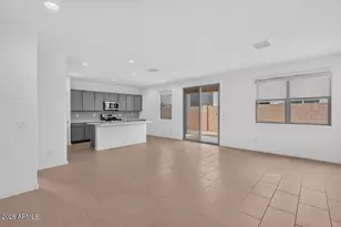 25313 N 165th Ln, Surprise, AZ 85387 - Photo 11