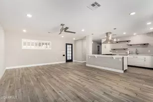 429 W Flower St, Phoenix, AZ 85013 - Photo 11