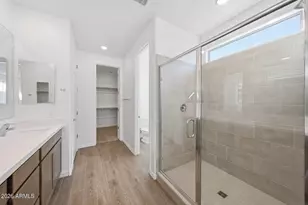 17296 W Saguaro Vis Dr, Surprise, AZ 85387 - Photo 9