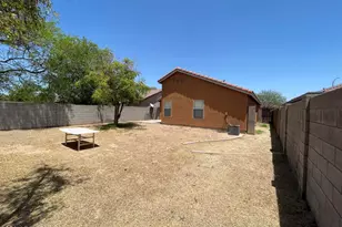 9130 N 80th Ln, Peoria, AZ 85345 - Photo 15