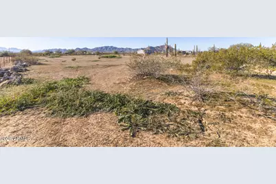 54073 W Stallion Road, Maricopa, AZ 85139 - Photo 21